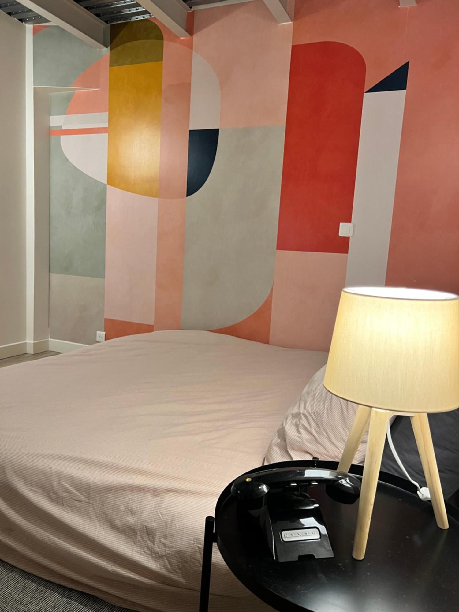 Urban Retreat In Appartement Parijs